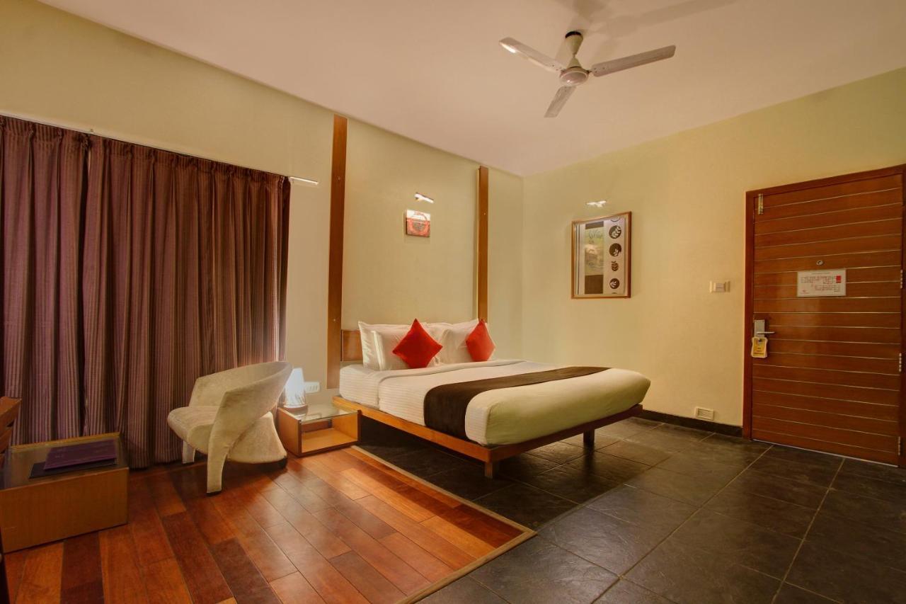 Capital O 16165 Cartier Hotel Bengaluru Kültér fotó
