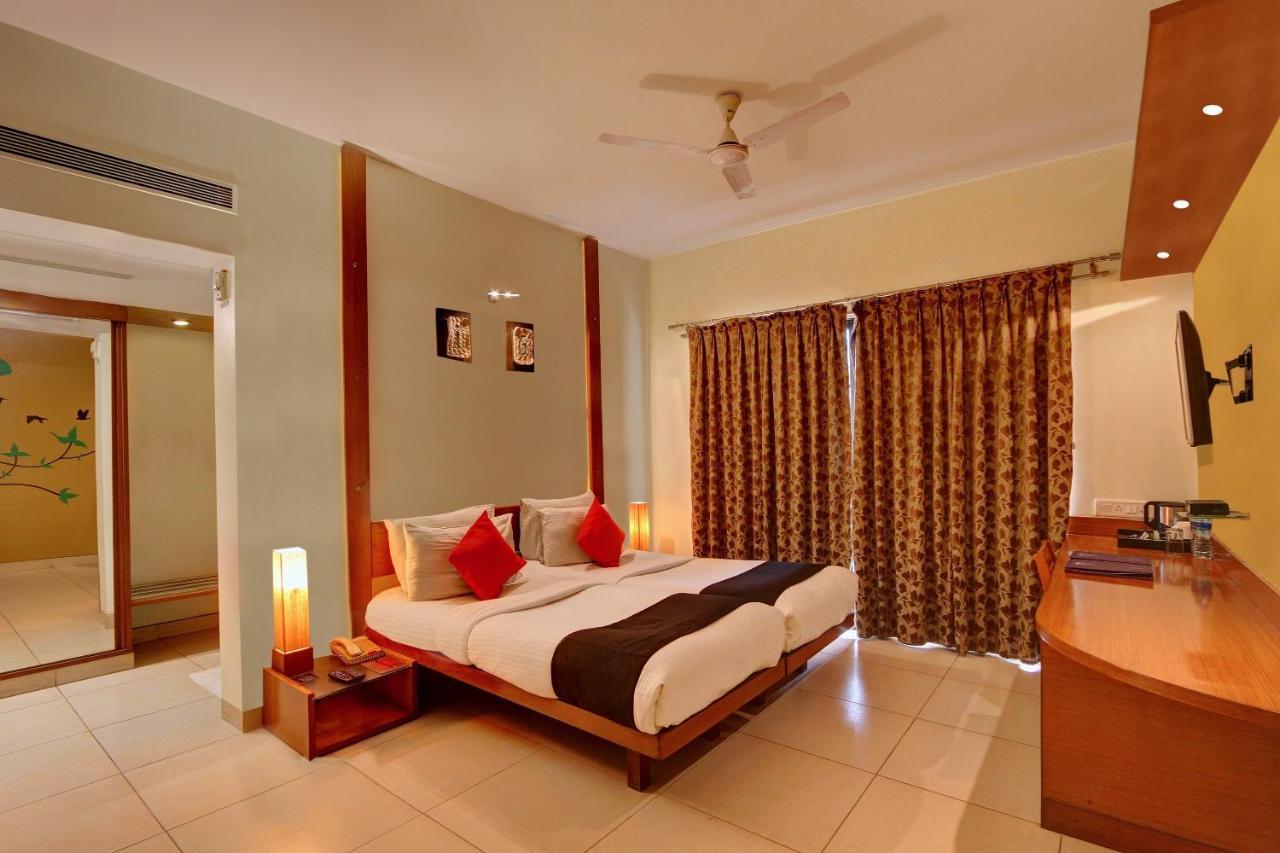 Capital O 16165 Cartier Hotel Bengaluru Kültér fotó